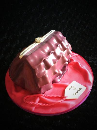 Handbag cake  - Cake by Lisa Salerno 