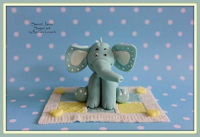 Baby elephant - Cake by Sweet Janis
