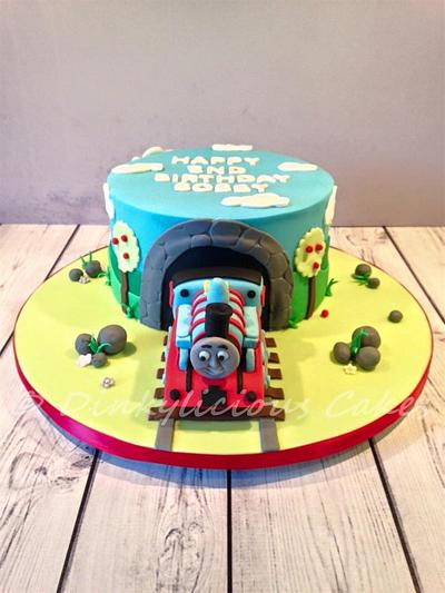 Thomas Tank - Cake by Dinkylicious Cakes