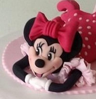 My first minnie - Cake by Keeley Cakes