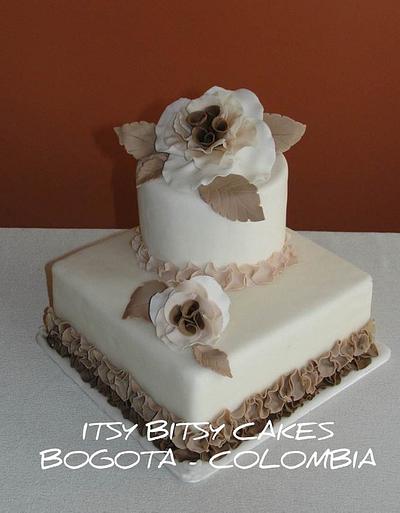 RUFFLE CAKE - Cake by Itsy Bitsy Cakes