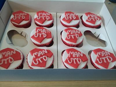Man Utd Cup Cakes - Cake by Chrissy_Cakes_UK