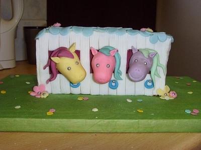Stable cake - Cake by LilleyCakes