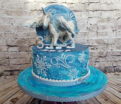 Snowborn Pegasus Unicorn Cake   - Cake by Tinaz  @ Tinzi's