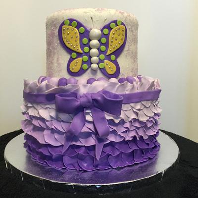 Butterlies and ruffles - Cake by Laurie