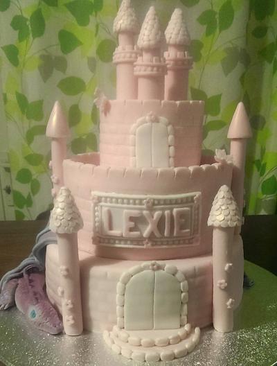 Dragon and castle cake - Cake by Tracycakescreations