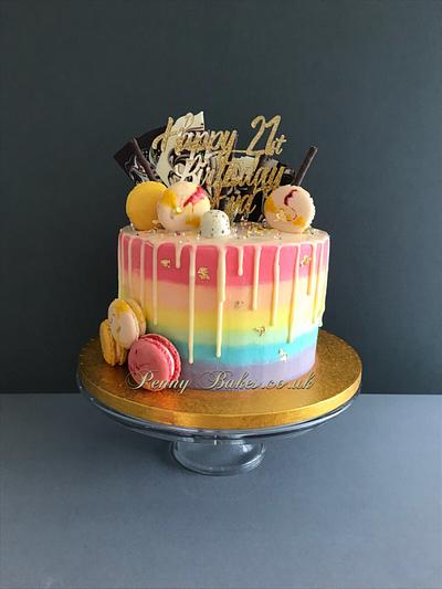 Rainbow drip cake - Cake by Popsue
