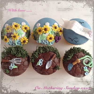 Gardening Mother's Day  - Cake by Kimberly Fletcher