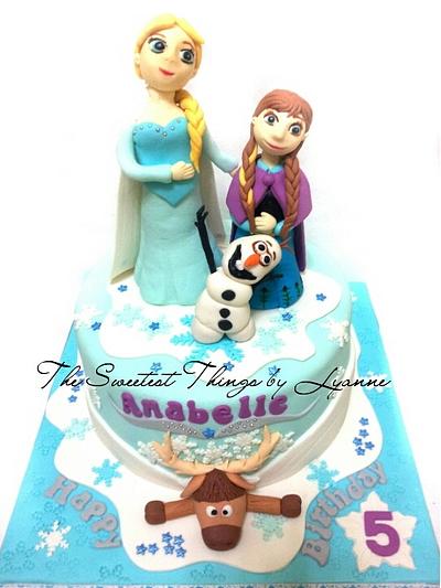 Frozen - Cake by lyanne