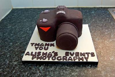 camera/photographer cake  - Cake by KerryCakes