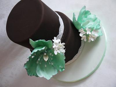 Mint green Fantasy Tulips and filler Flowers - Cake by Isabelle