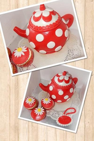Red and white polka dot teapot cake - Cake by Hayley