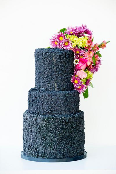 Black Beauty  - Cake by SugarBritchesCakes