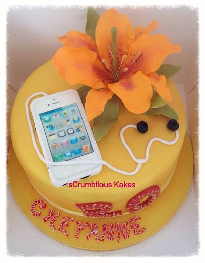 Lily's Phone - Cake by sCrumbtious Kakes