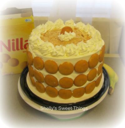 Banana pudding cake - Cake by Shelly's Sweet Things