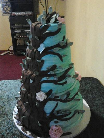 Enchanted Forest - Cake by gemmascakes