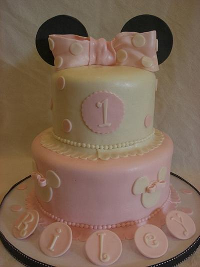 Pretty in Pink - Cake by eperra1