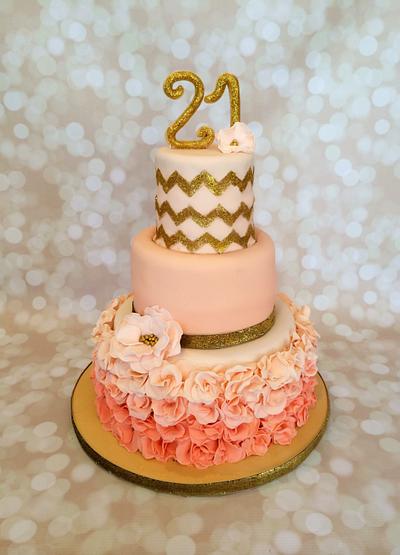 Ruffles and glitter - Cake by Sweet cakes by Jessica 