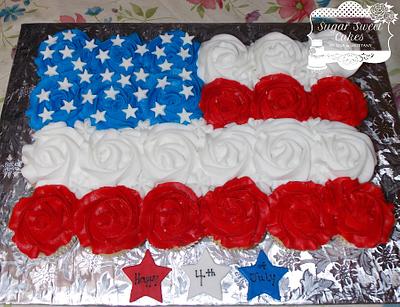 Flag Cupcake Cake - Cake by Sugar Sweet Cakes