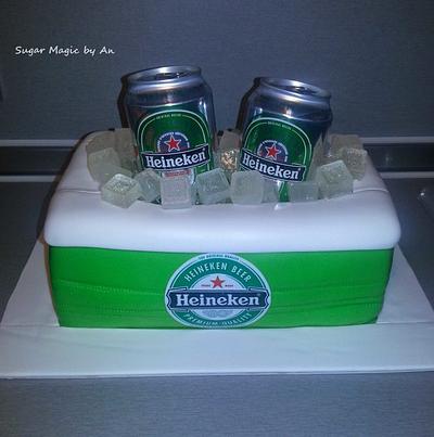 Heineken - Cake by Antonia Lazarova