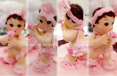 Baby pink flower headband cake topper - Cake by Chanatasweets