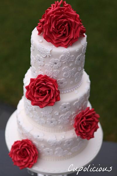 Wedding Cake - Cake by Kriti Walia