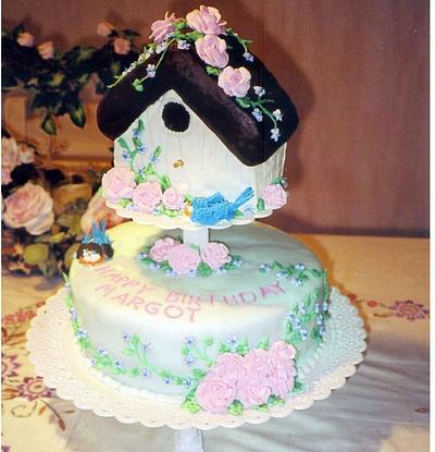 Bird House - Cake by Julia 