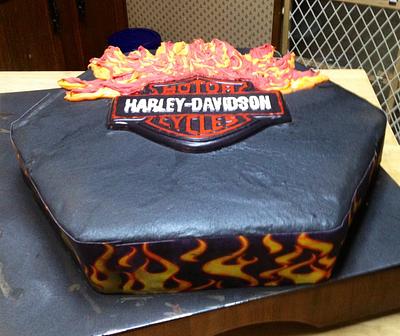 Harley birthday cake - Cake by arkansasaussie