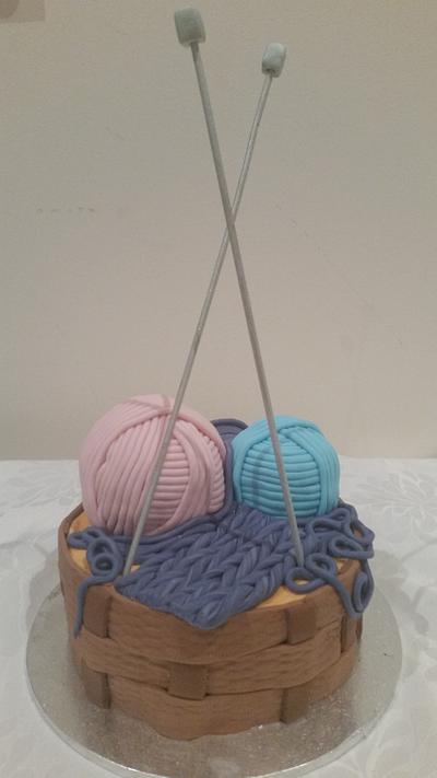 Knitting basket - Cake by Michelle
