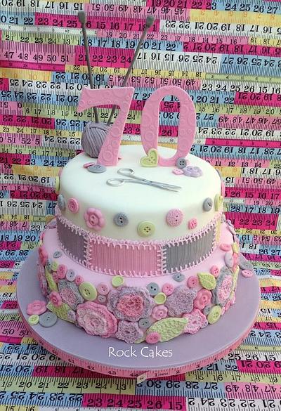 Knitting/Crochet cake - Cake by RockCakes