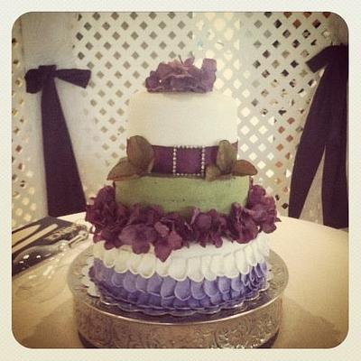 Purple Love - Cake by CakeYourself