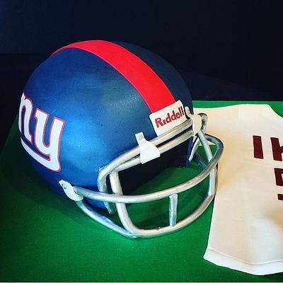 NY Giants  - Cake by The Sweet Duchess 