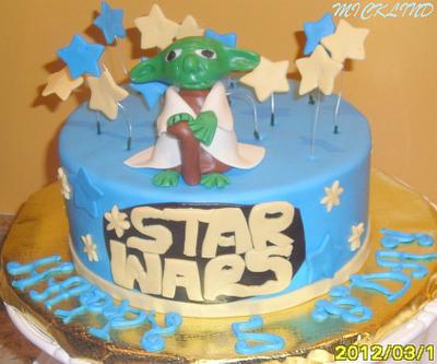 A STAR WARS CAKE WITH YODA - Cake by Linda