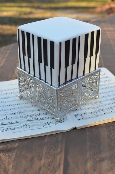 Piano Cake - Cake by Elisabeth Palatiello