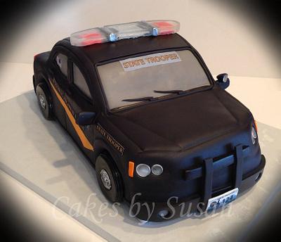 Wyoming Highway Patrol car - Cake by Skmaestas
