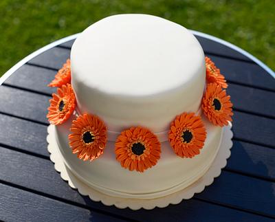 Gerbera cake - Cake by Alena Slivanská