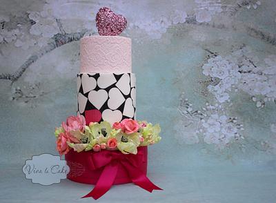 Love is Pink  - Cake by Joly Diaz 