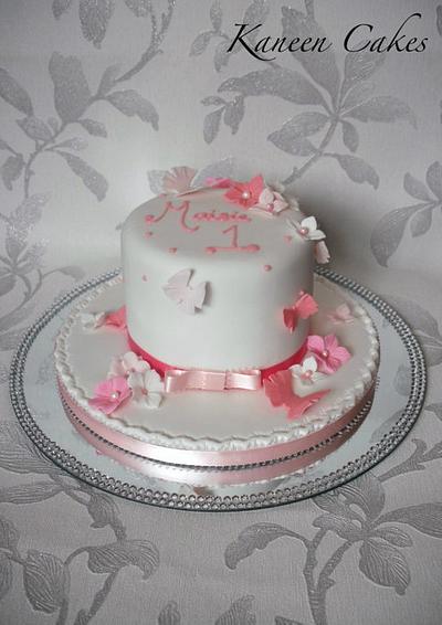 Girly butterly birthday cake - Cake by Shalona Kaneen