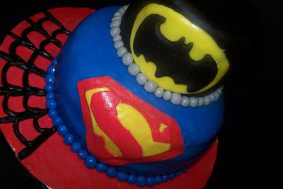 Superheros - Cake by Denise
