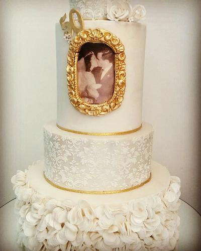 Wedding cake 50 years - Cake by SU.! CUPCAKE