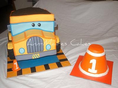 Construction Pals Dump Truck - Cake by Ann-Marie Youngblood
