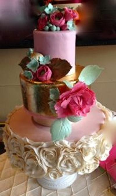 Ruffles & Gold - Cake by CelestialSweets