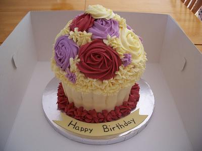 Giant Cupcake - Cake by Melissa D.