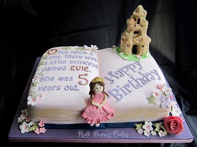 Storybook Cake - Cake by Ruth Byrnes