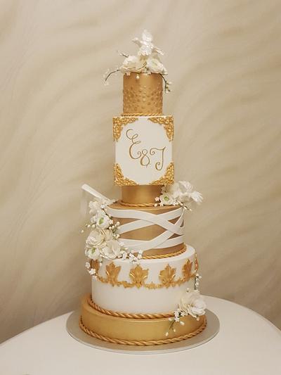 Wedding cake 2 - Cake by Corneluş 