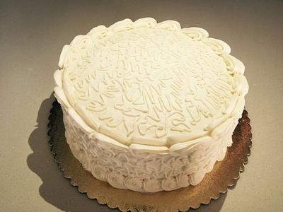 Pure white  - Cake by Live Love n Bake 