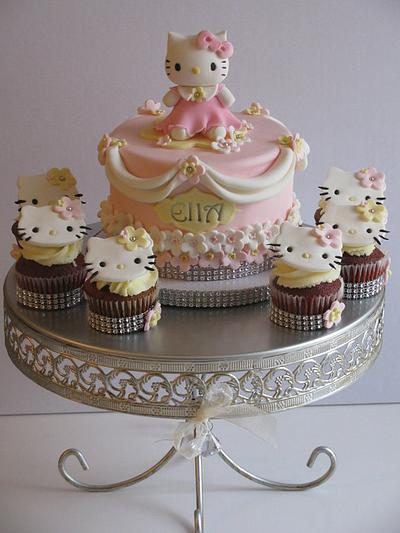 Hello Kitty cake and cupcakes!  - Cake by Sandra Caputo