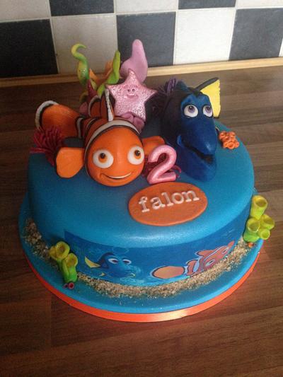 Finding nemo cake  - Cake by silversparkle