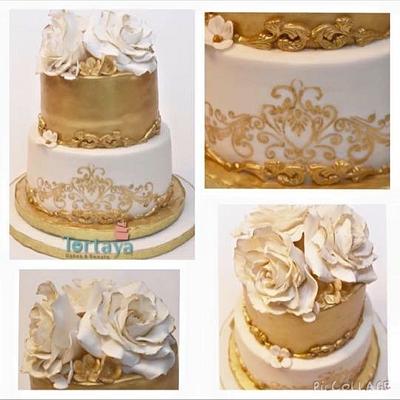 Engagement cake  - Cake by Ghada elsehemy