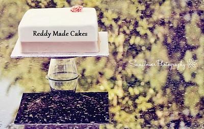 Simple but Sweet - Cake by Crystal Reddy